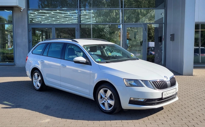 Skoda Octavia cena 62900 przebieg: 167710, rok produkcji 2020 z Nowe Warpno małe 781